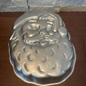 Vintage Santa Shaped Wilton Cake Mould